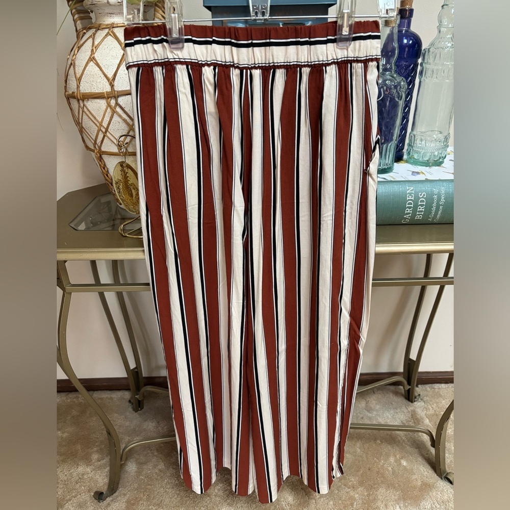 H&M Brown and White Striped Wide Leg Cropped Pants Size 10 Relaxed Fit Hi-Rise - Picture 6 of 8